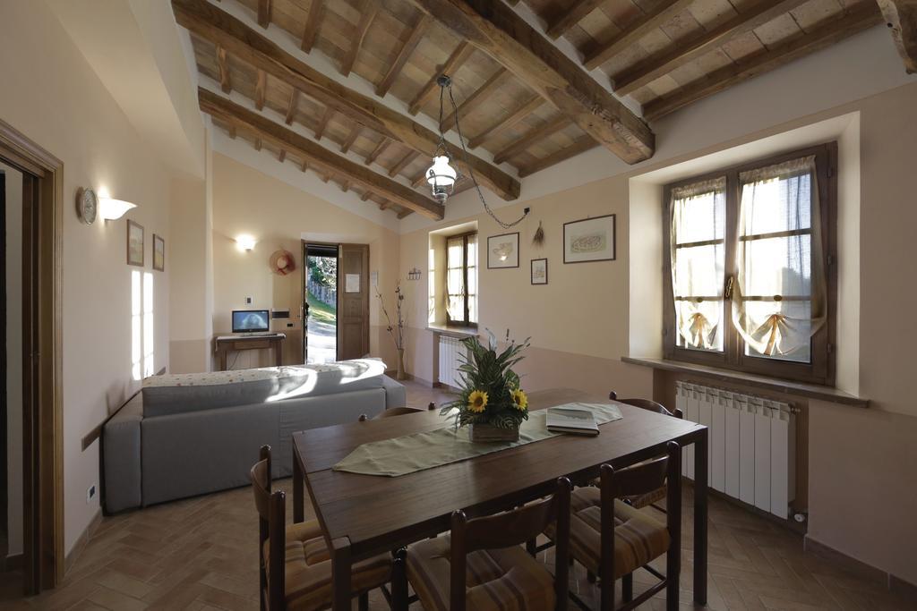 San Quirico dʼOrcia Agriturismo Bagnaia חדר תמונה
